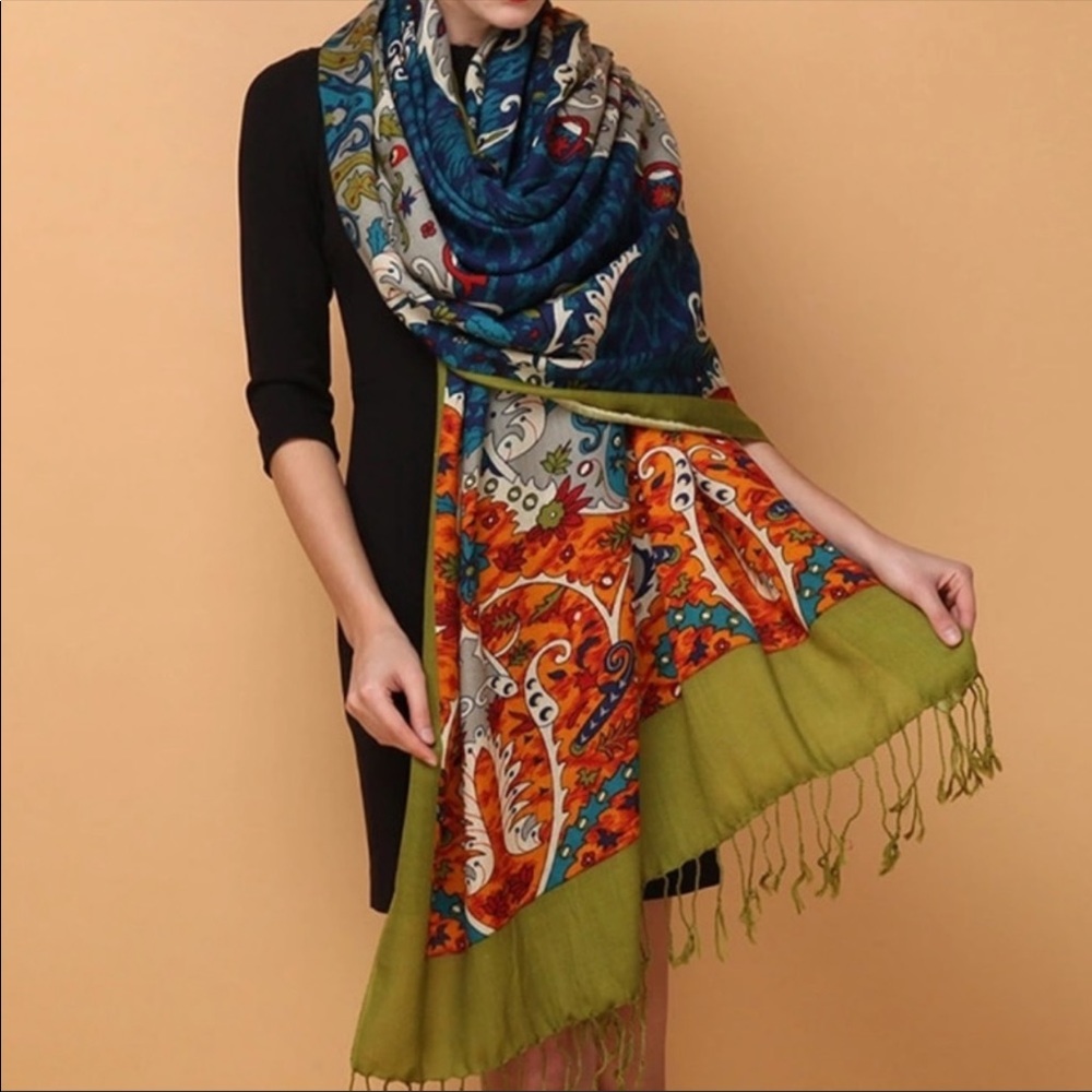 New XL Super Soft Wool Scarf - Picture 4 of 8